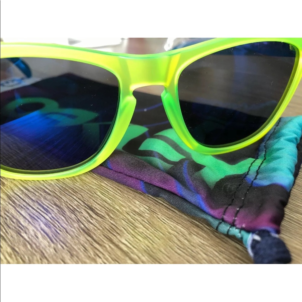 Oakley Blacklight Frogskins NIB